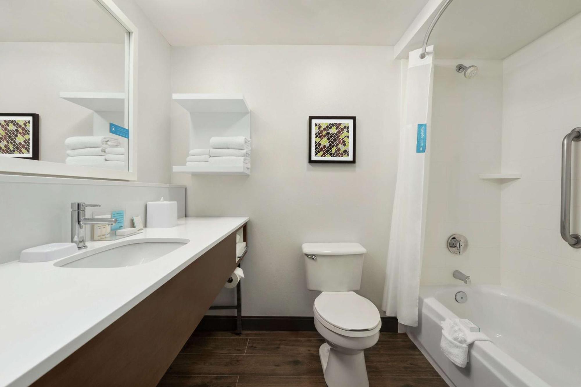 Hampton Inn Portland Airport Kültér fotó