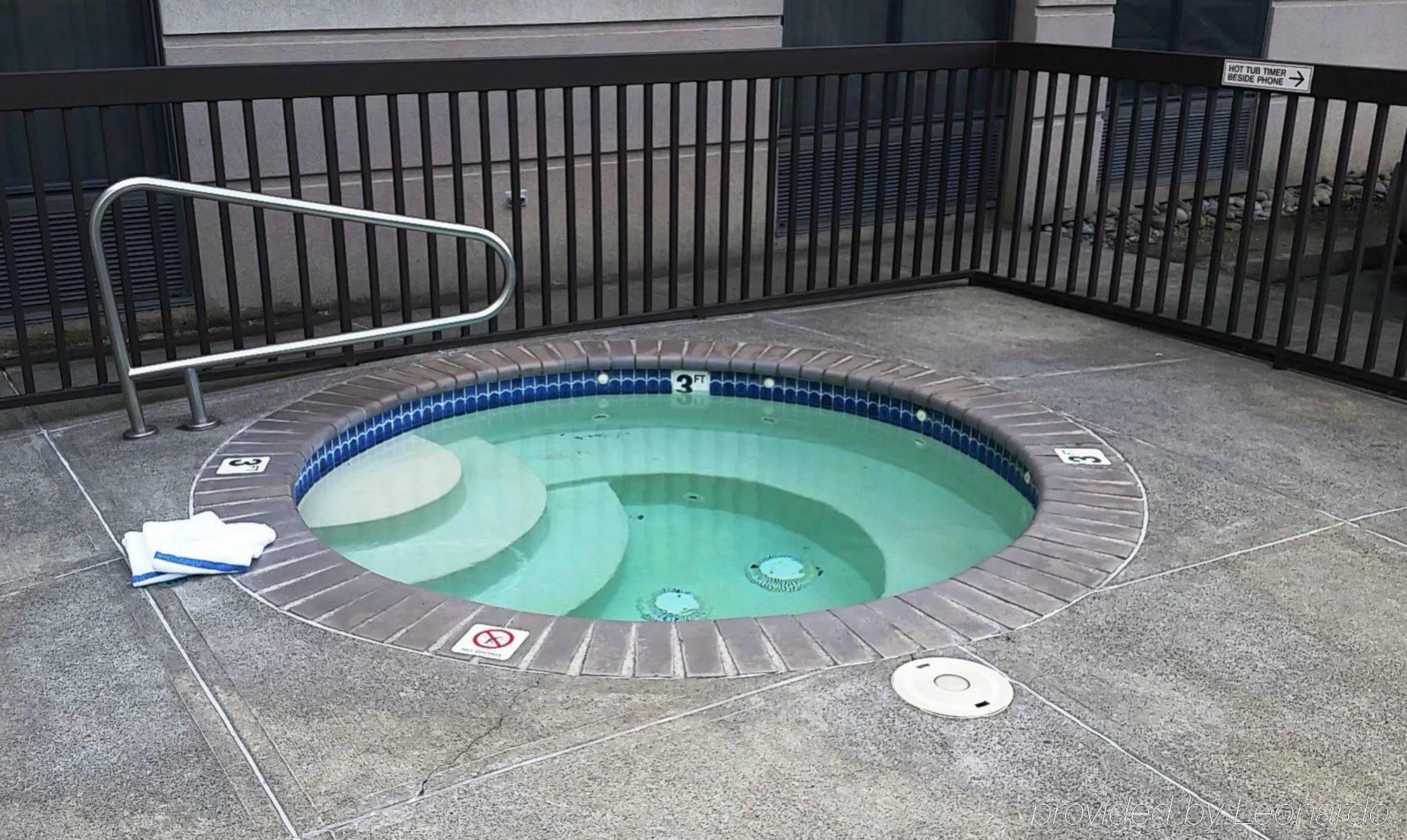 Hampton Inn Portland Airport Kültér fotó